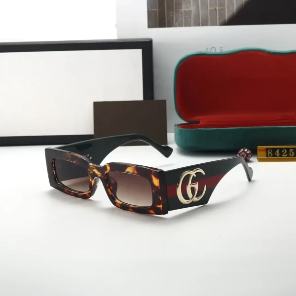 Tortoiseshell Women's Sunglasses | UV Protection Pakistan